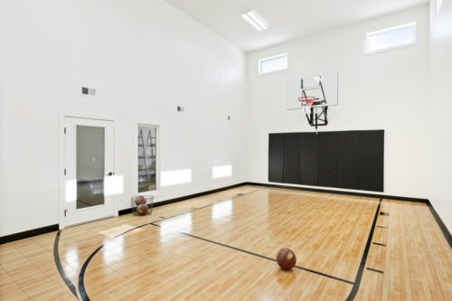 Traditional Basketball Hoop. Wood Basketball Hoop With Painted 