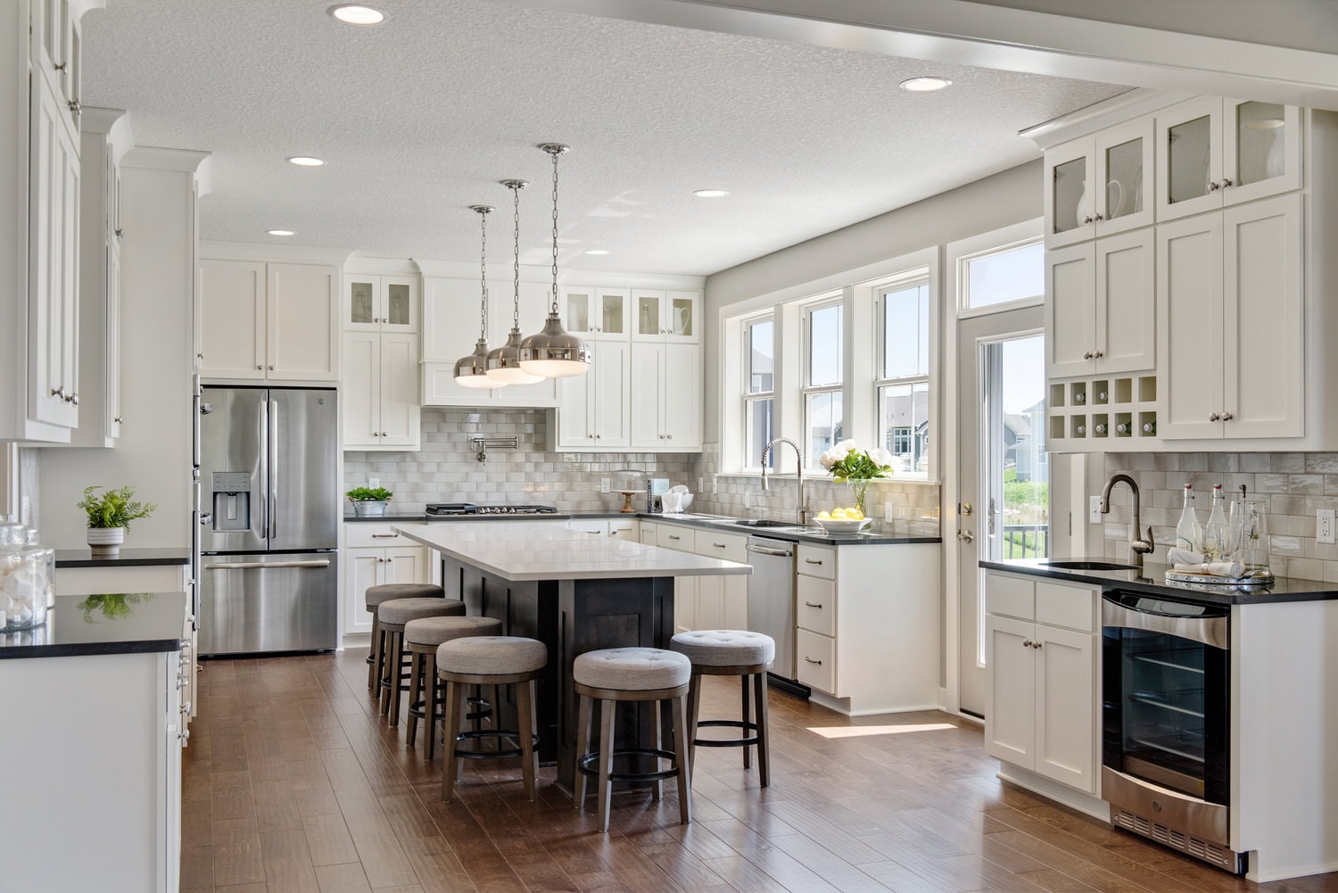 Showcase Model Homes Robert Thomas Homes